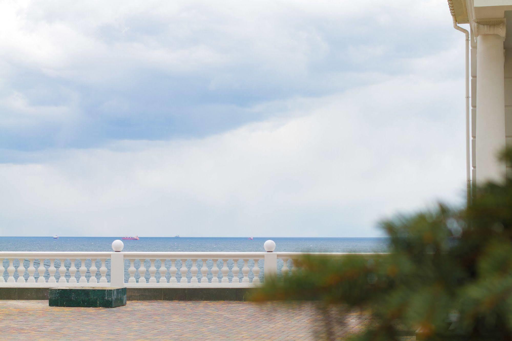 Kadorr Hotel Resort & Spa Odesa Exterior photo